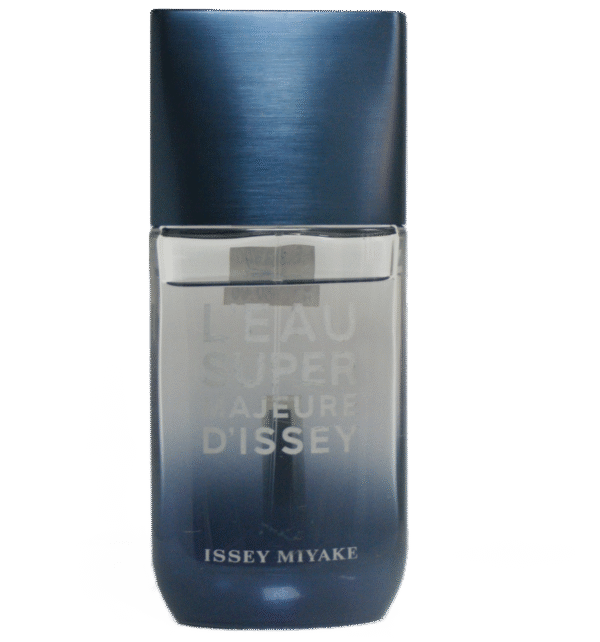 Décante L’Eau Super Majeure d’Issey Issey Miyake